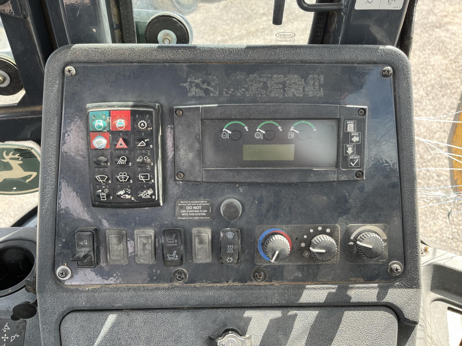 ./imagenes/INVOICE/2019/17364/RETROEXCAVADORA JOHN DEERE 310SK (38).JPG